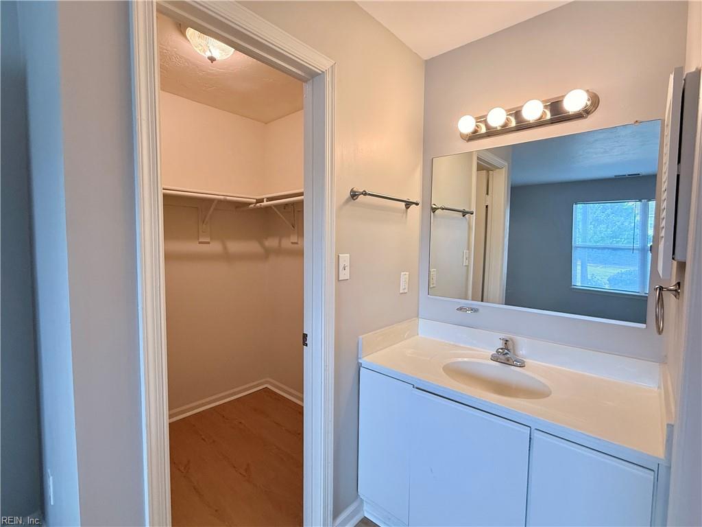 512 Thorncliff Drive Newport News VA 23608