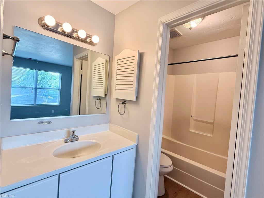 512 Thorncliff Drive Newport News VA 23608