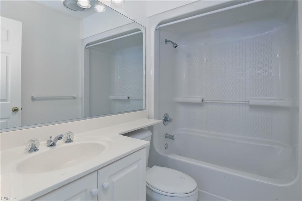 526 Ironwood Drive Yorktown VA 23693