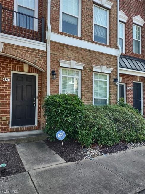 680 Claire Lane Newport News VA 23602
