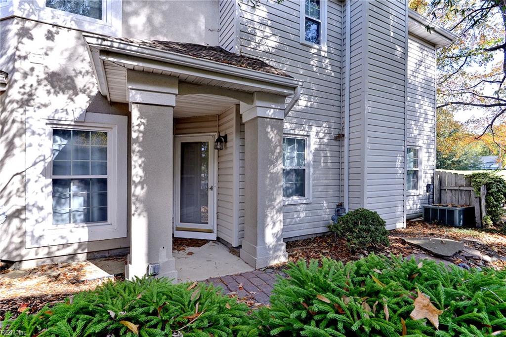 1596 Willow Cove Newport News VA 23602