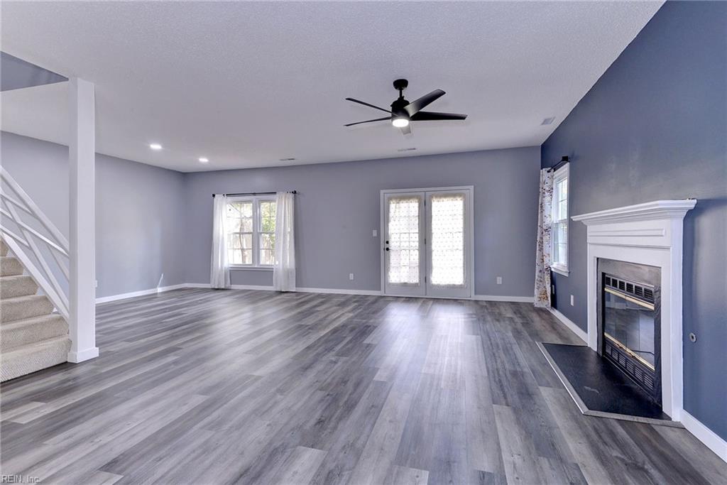 1596 Willow Cove Newport News VA 23602