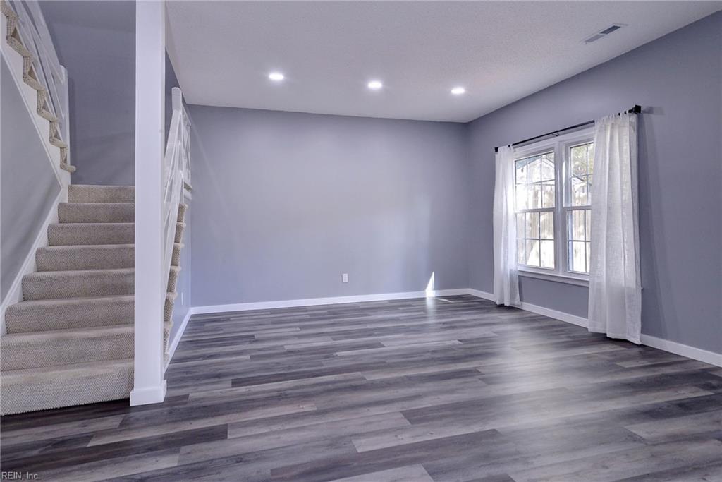 1596 Willow Cove Newport News VA 23602