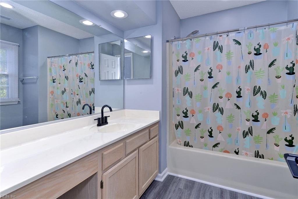 1596 Willow Cove Newport News VA 23602