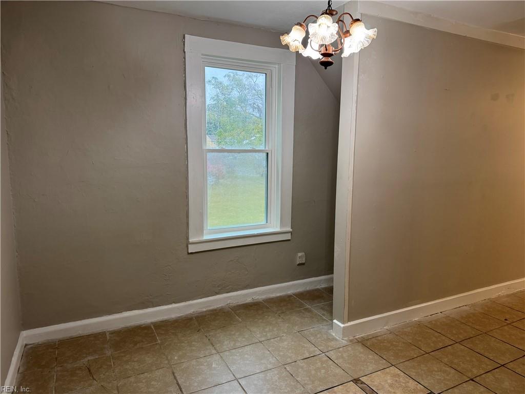 1033 32nd Street Newport News VA 23607