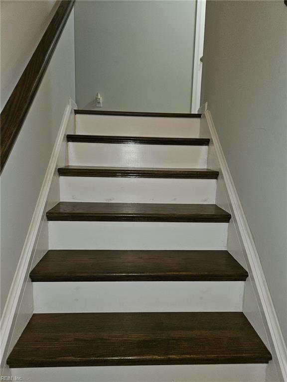 973 Water Oak Court Newport News VA 23602