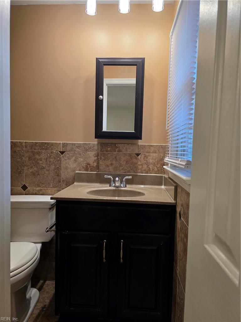 409 Rosewood Lane Yorktown VA 23692