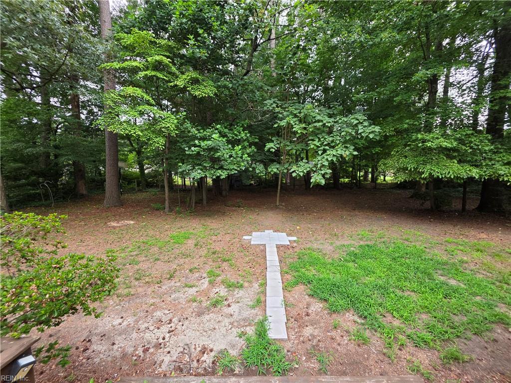 409 Rosewood Lane Yorktown VA 23692