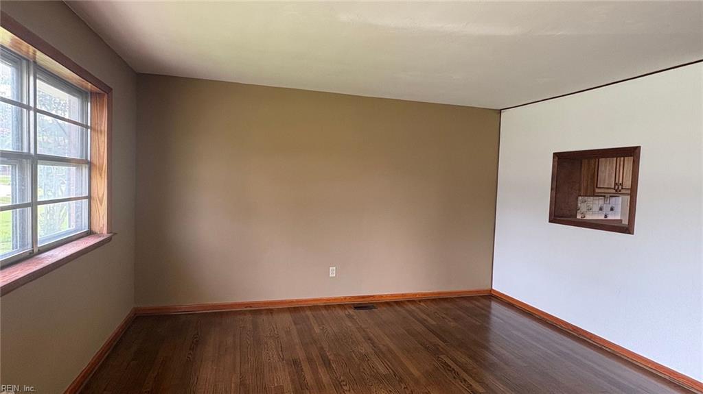 713 Willow Drive Newport News VA 23605