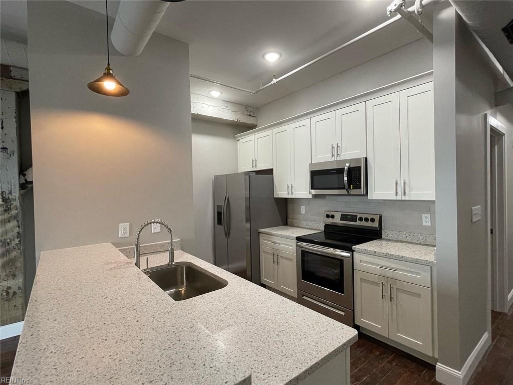 208 23rd Street Newport News VA 23607