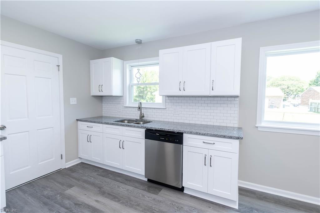 724 Lucas Creek Road Newport News VA 23602