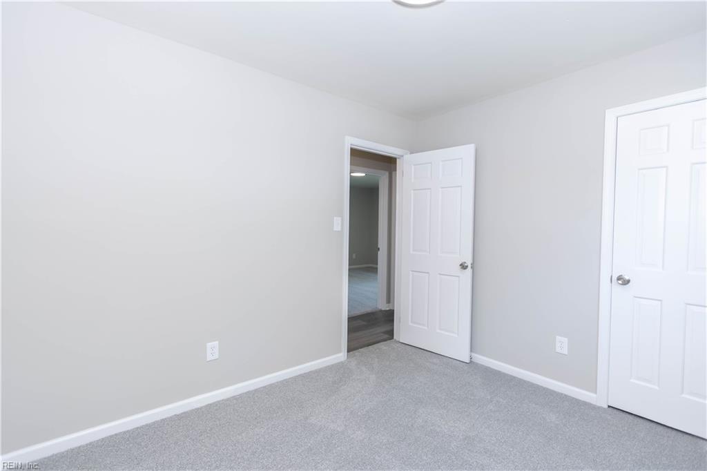 724 Lucas Creek Road Newport News VA 23602