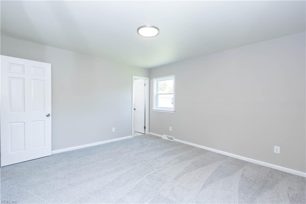 724 Lucas Creek Road Newport News VA 23602
