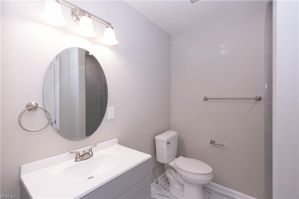 724 Lucas Creek Road Newport News VA 23602