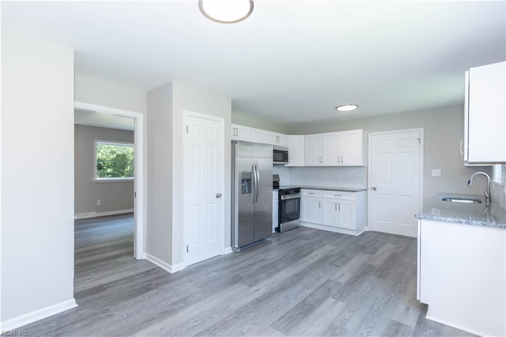 724 Lucas Creek Road Newport News VA 23602