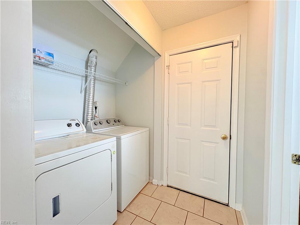 110 Amelia Court Yorktown VA 23693