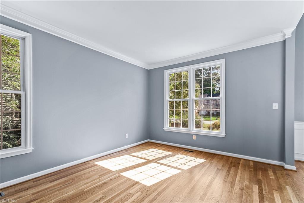 219 Autumn Way Yorktown VA 23692