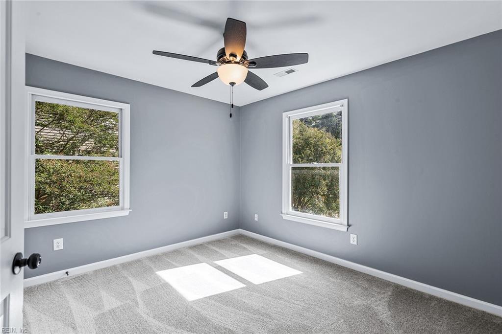 219 Autumn Way Yorktown VA 23692