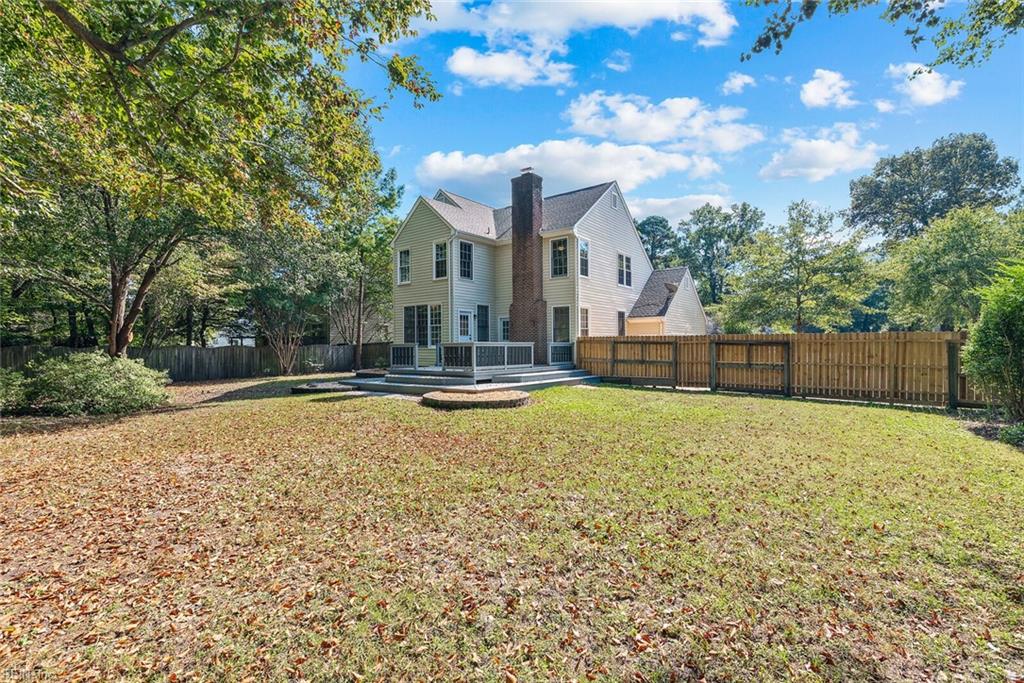 219 Autumn Way Yorktown VA 23692