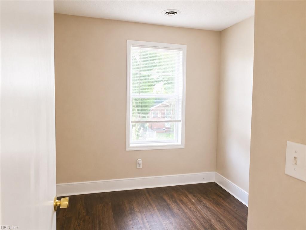 1032 37th Street Newport News VA 23607