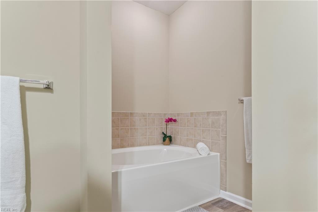 1915 Algonquin Trail Williamsburg VA 23185