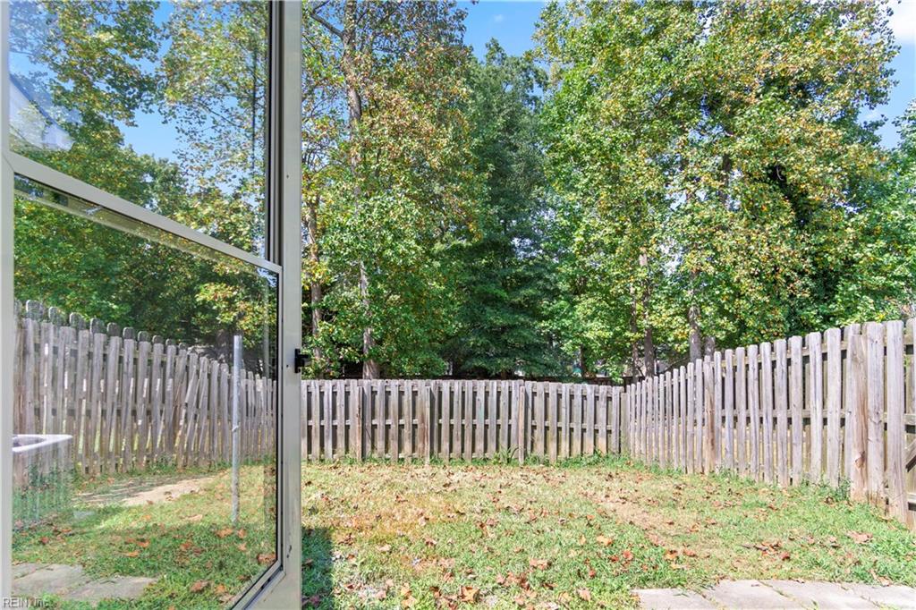 1915 Algonquin Trail Williamsburg VA 23185