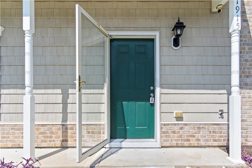 1915 Algonquin Trail Williamsburg VA 23185