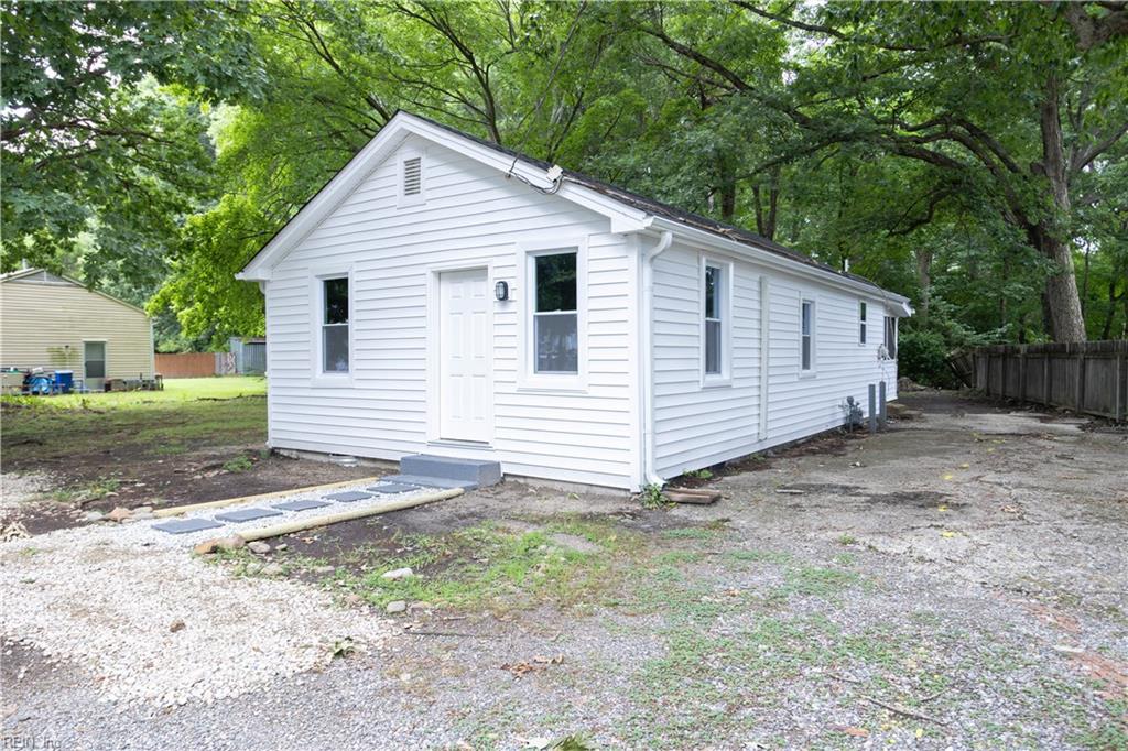 345 Tabbs Lane Newport News VA 23602