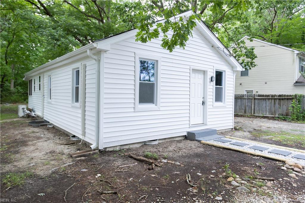 345 Tabbs Lane Newport News VA 23602