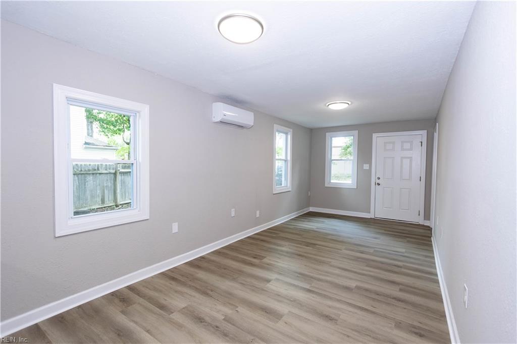 345 Tabbs Lane Newport News VA 23602