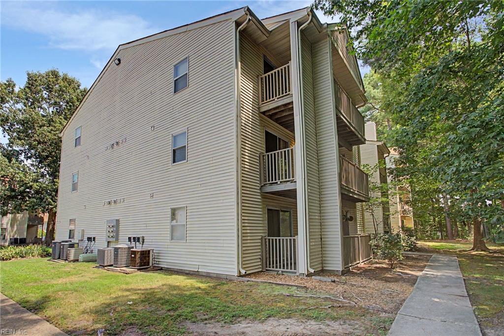 540 Pineland Circle Newport News VA 23608