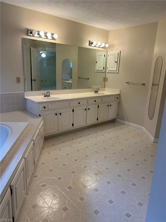 110 Bugle Court Yorktown VA 23693