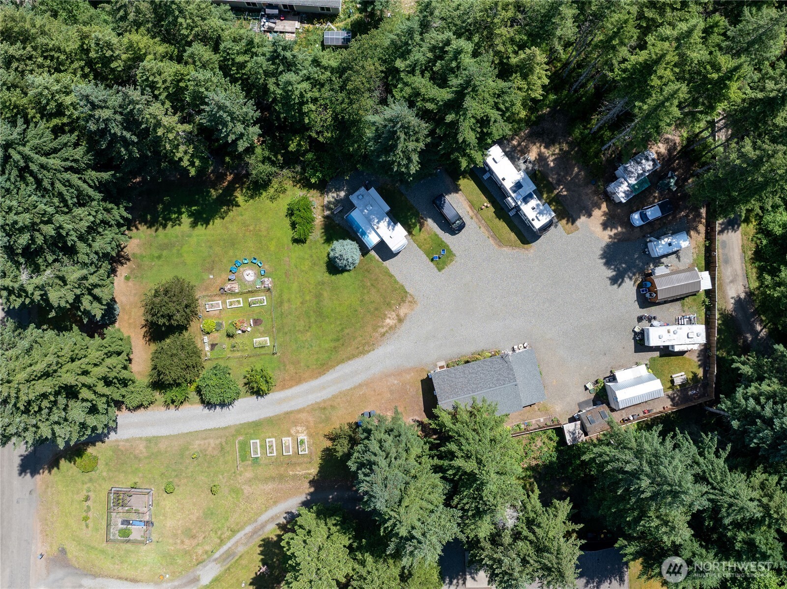 30 E Richardson Road Belfair WA 98528