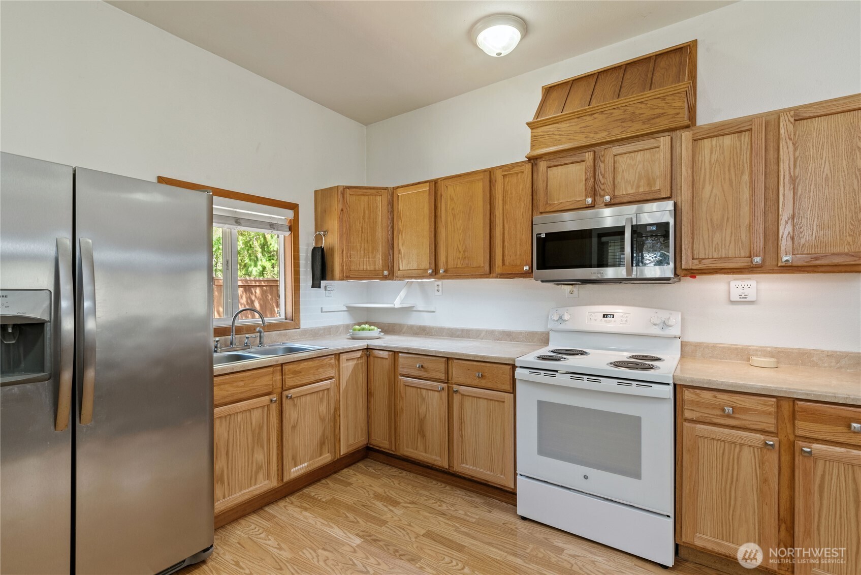 30 E Richardson Road Belfair WA 98528