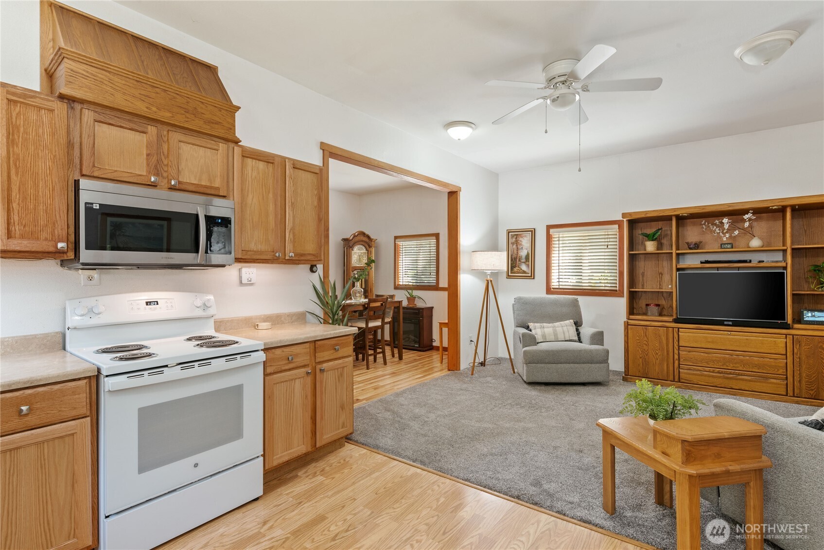 30 E Richardson Road Belfair WA 98528