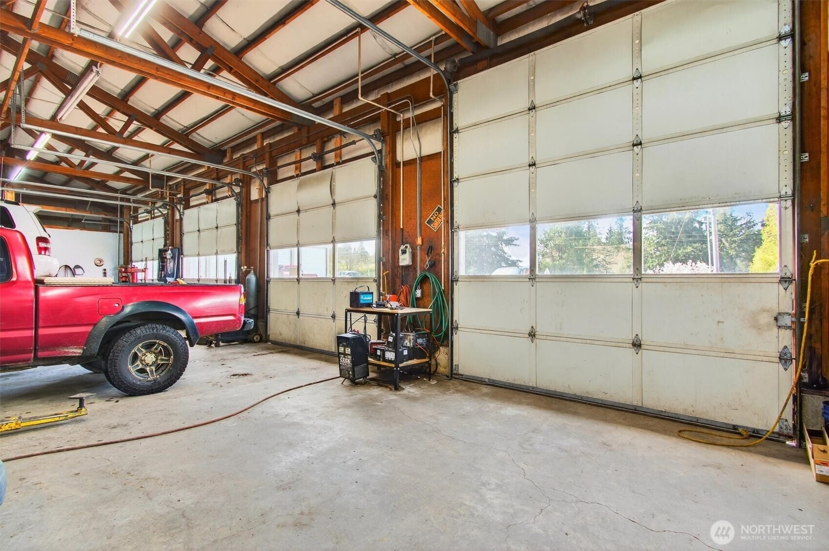305 E State Route 4 Cathlamet WA 98612