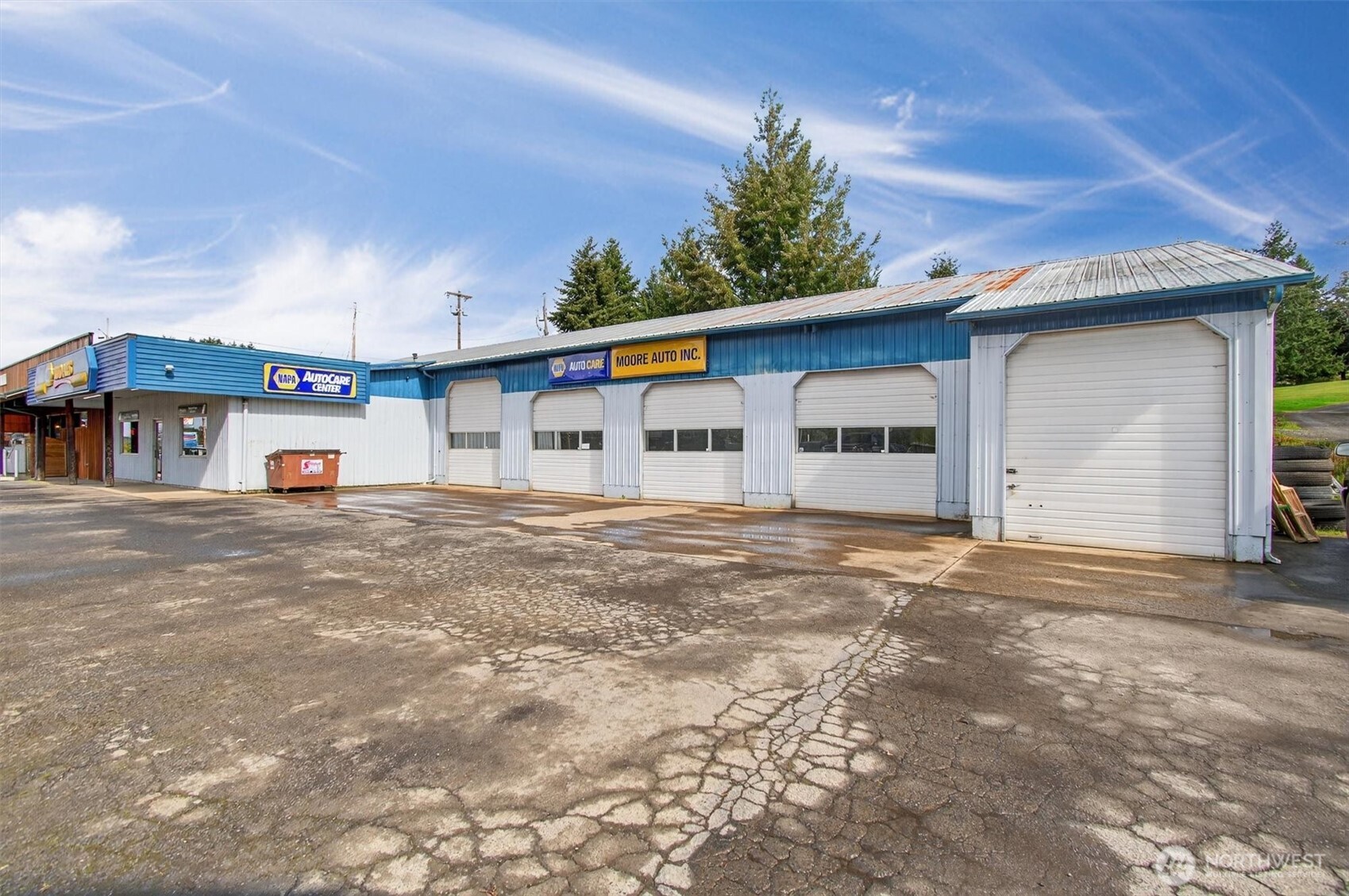 305 E State Route 4 Cathlamet WA 98612