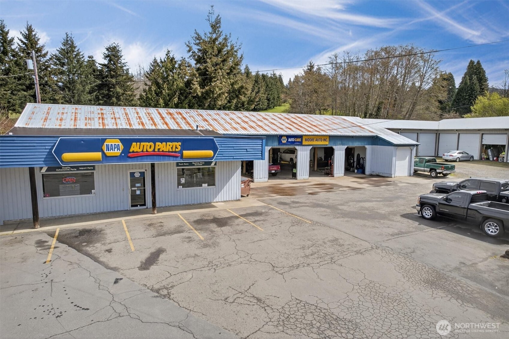 305 E State Route 4 Cathlamet WA 98612
