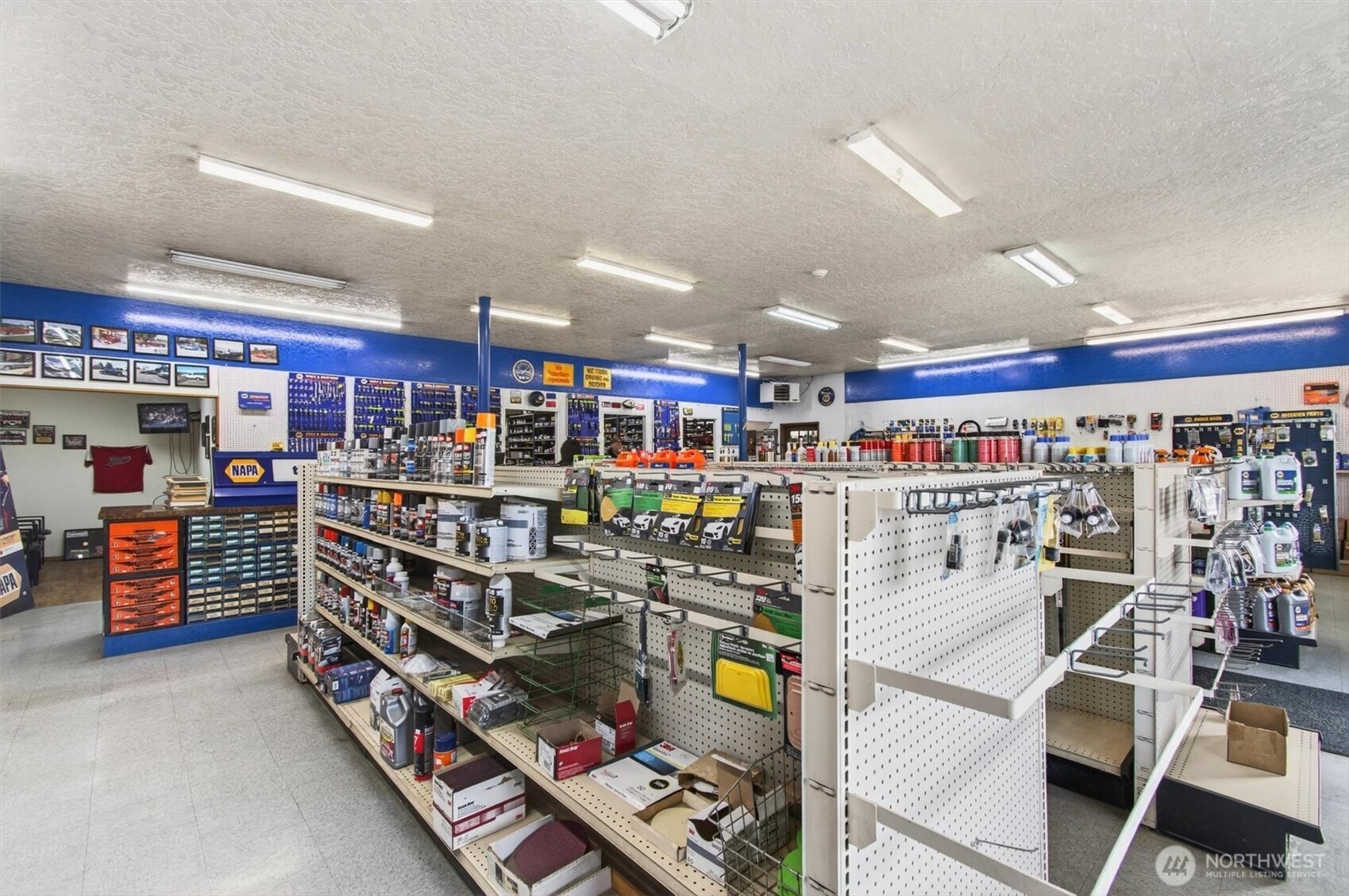 305 E State Route 4 Cathlamet WA 98612