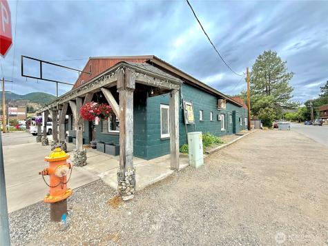 125 Highway 20 Twisp WA 98856