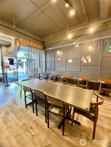 4520 University Way NE Seattle WA 98105