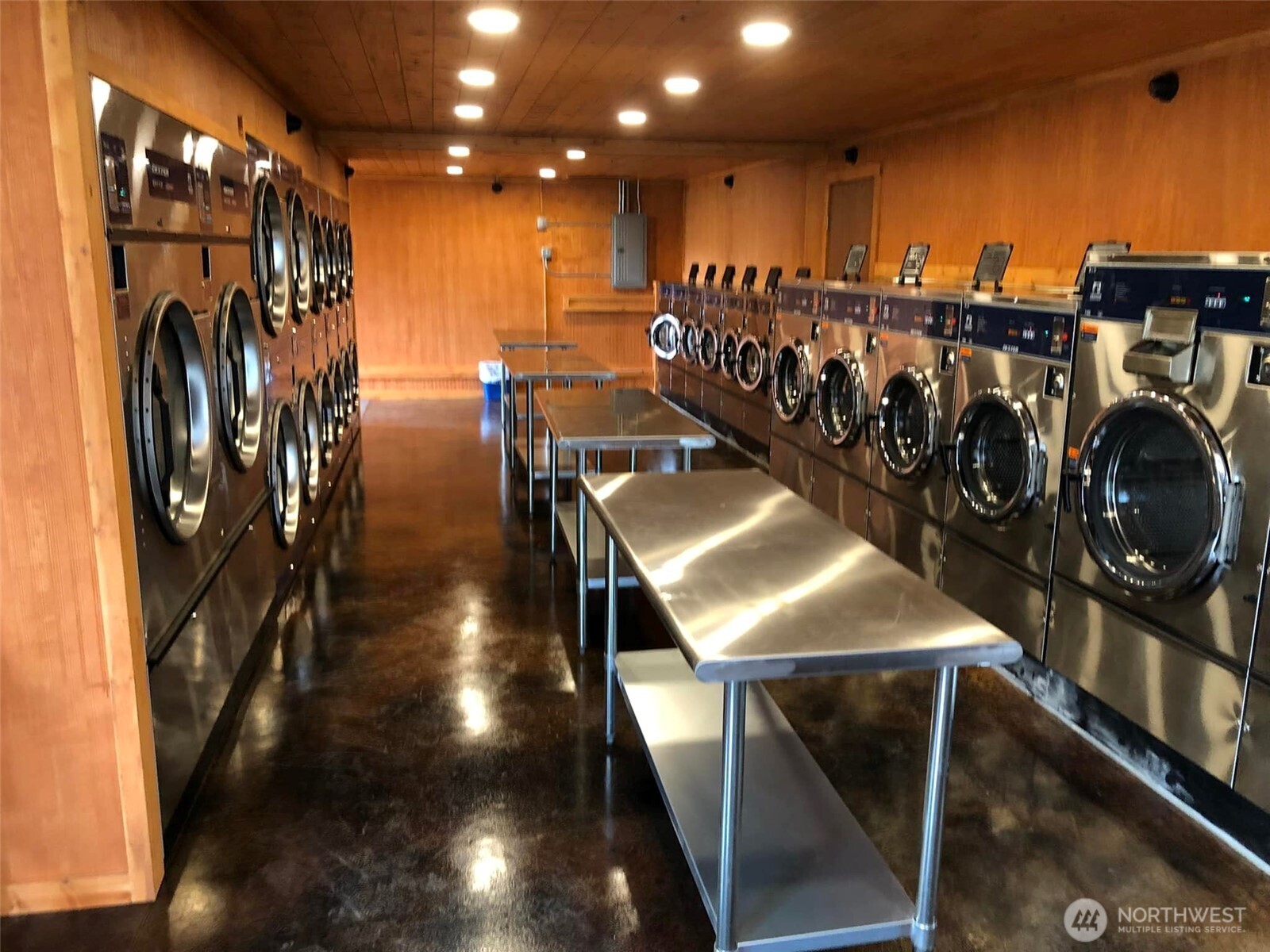 208 E Main Street Elma WA 98541