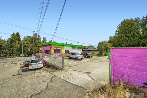 11463 Rainier Ave S. Seattle WA 98178