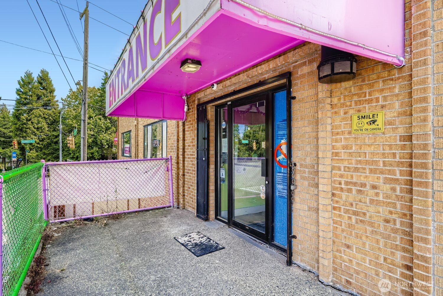 11463 Rainier Ave S. Seattle WA 98178