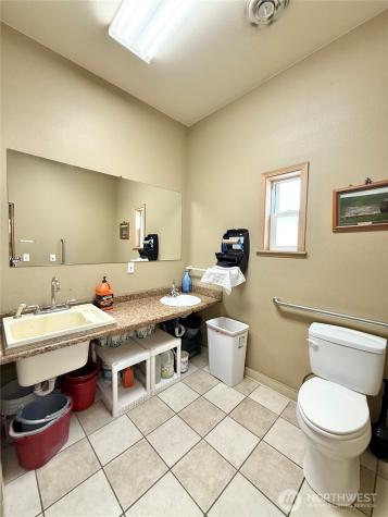 509 Okoma Drive Omak WA 98841