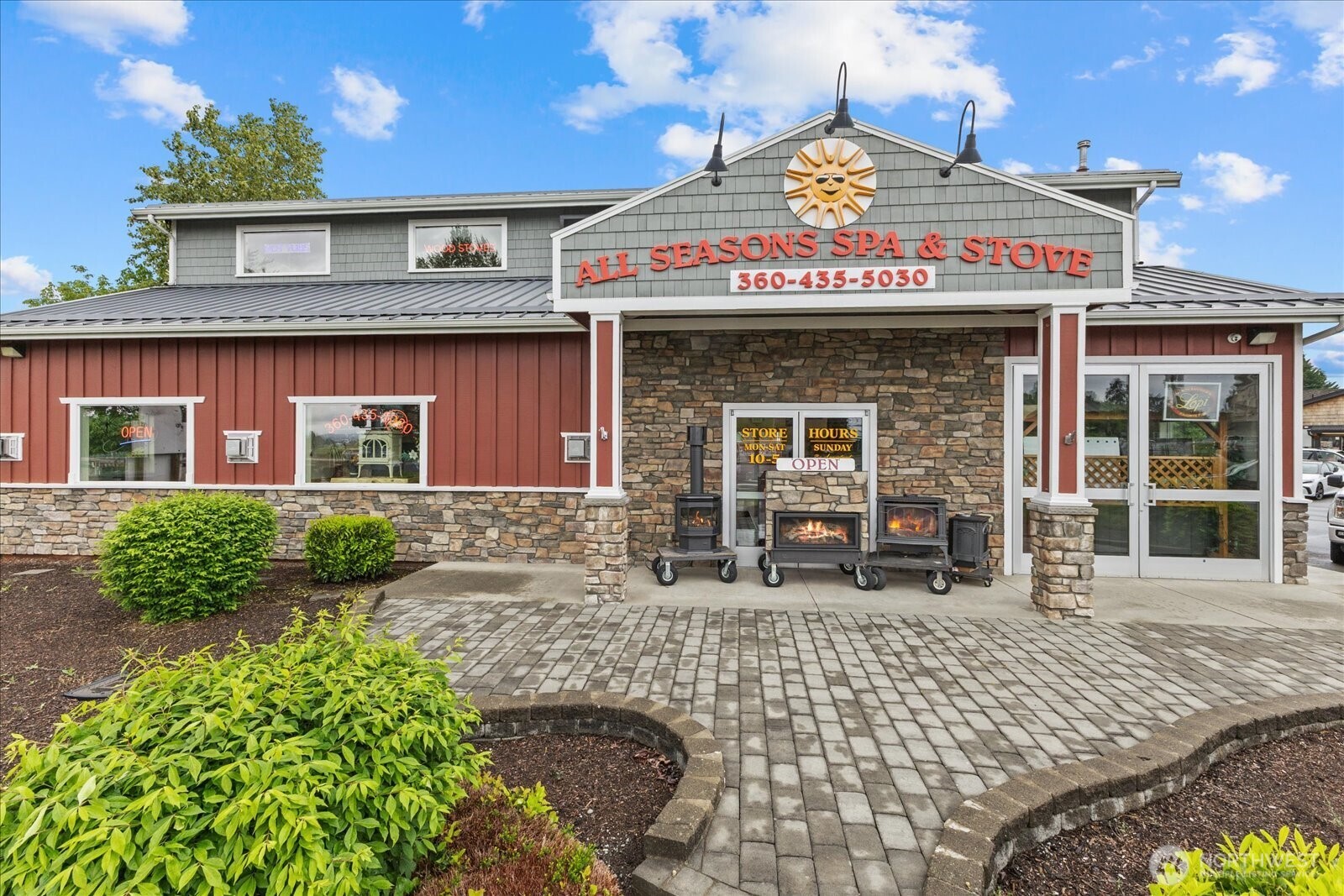 131 W Division Street Arlington WA 98223