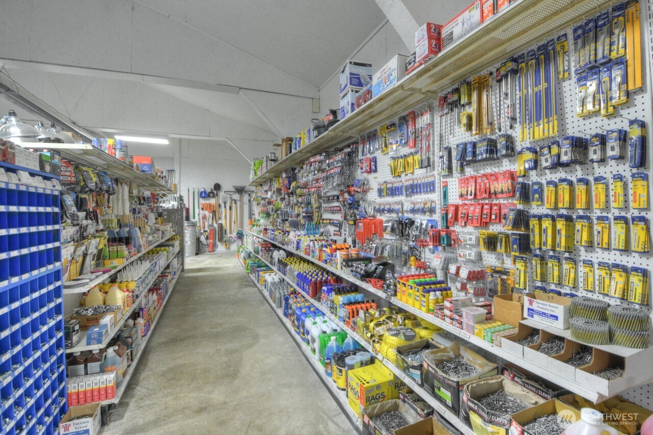 112 Brim Road Onalaska WA 98570