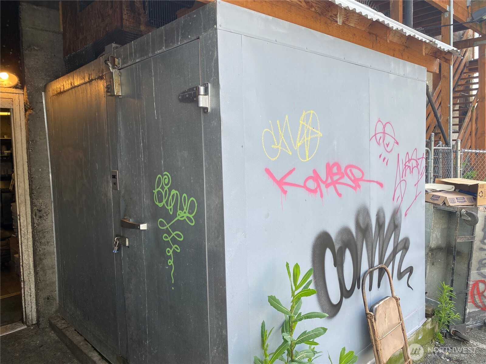 Seattle WA 98105