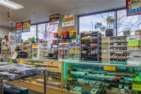 1210 N Wenatchee Avenue Wenatchee WA 98801