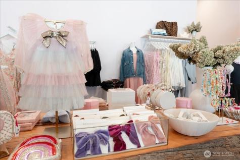 10 Wapato Point Parkway Manson WA 98831